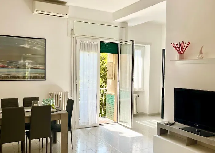 Vacanze Romane Apartment *